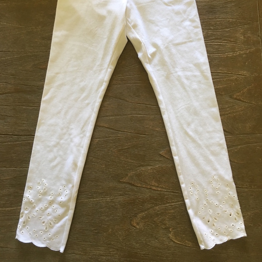 NWT White Eyelet Leggings!